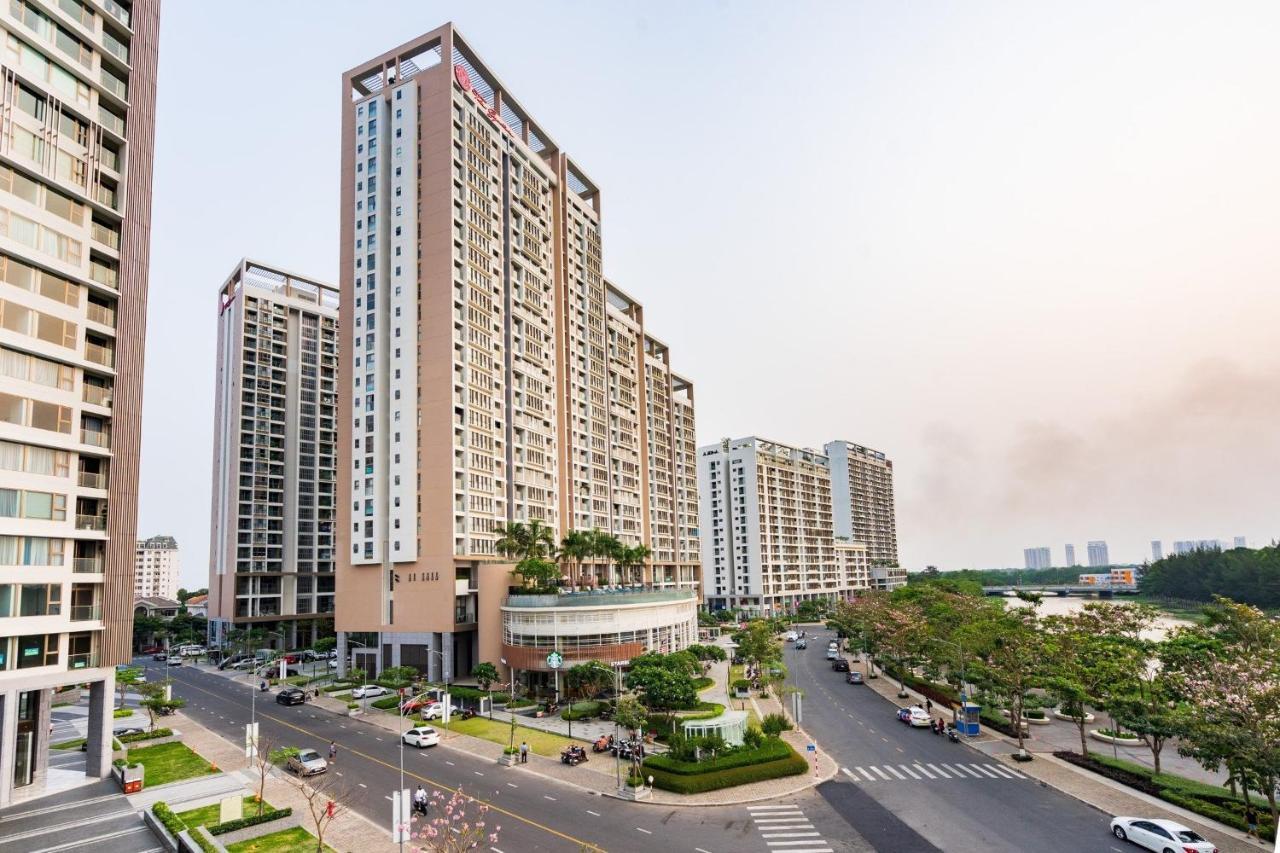 Апарт готель Convinia Luxury The Peak Midtown Хошимін Екстер'єр фото