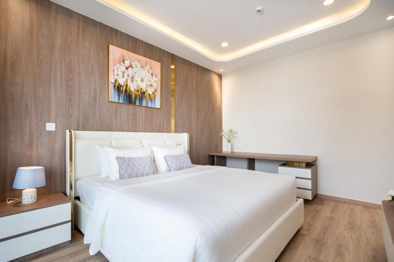 Апарт готель Convinia Luxury The Peak Midtown Хошимін Екстер'єр фото