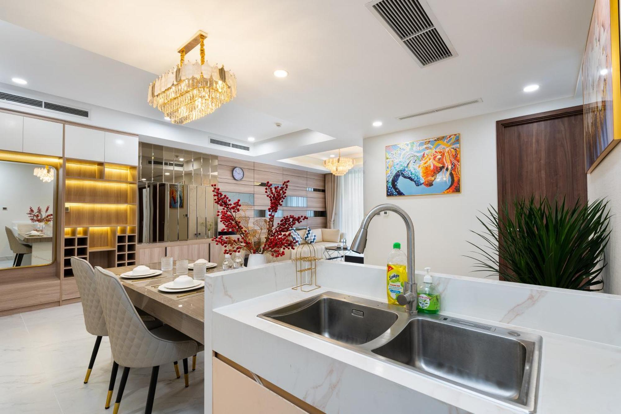 Апарт готель Convinia Luxury The Peak Midtown Хошимін Екстер'єр фото